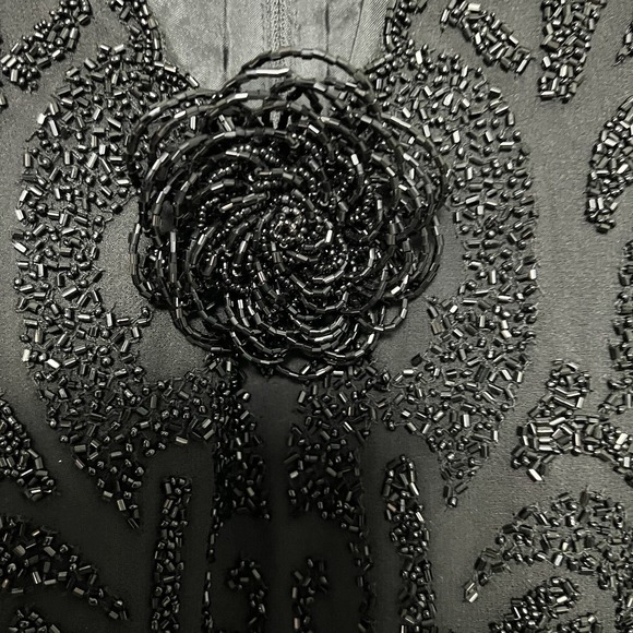 Vintage JKARA Women's Beaded Halter Top Black Size 6‎ Floral V-Neck Romantic 90s - Picture 2 of 10